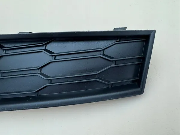 Griglia Paraurti Anteriore Destro SKODA SCALA 657807682A image 6