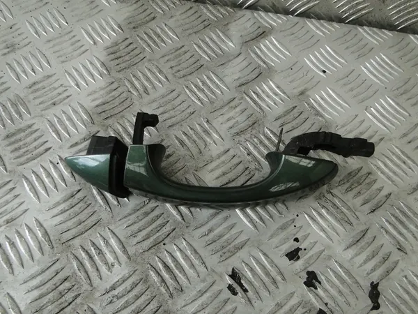 Oikea etuoven kahva SKODA KAROQ 1.5 TSI KESSY image 3