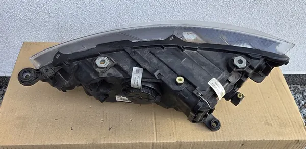 Farol direito Seat Ibiza V Arona OEM 6F1941006D image 3