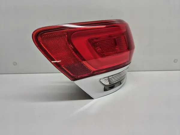 JEEP GRAND CHEROKEE WK2 Lámpara Trasera Izquierda LED Original image 3