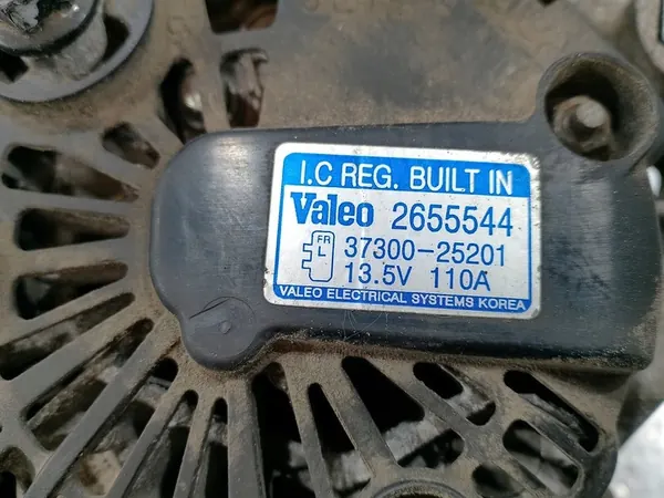 Generaattori Kia Carens III 2.0 B image 2