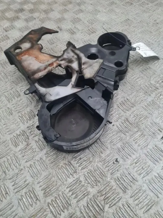 Couvercle de courroie de distribution OEM 03L107C910 Audi A4 image 3
