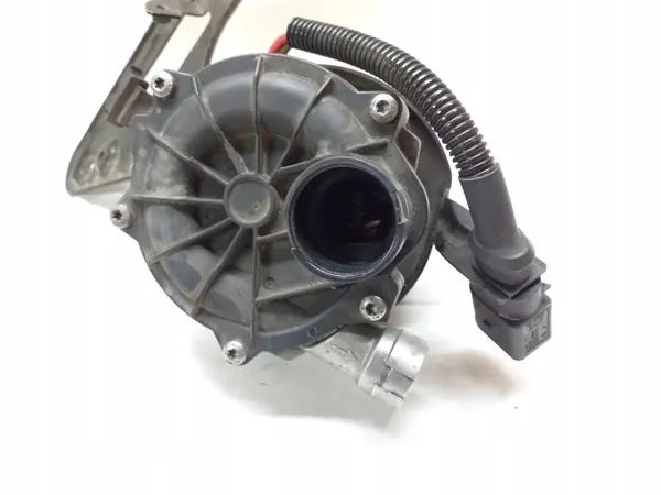 Pompe à air secondaire OEM 4G0906617H pour Audi A7 S7 image 3