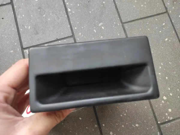 OEM 7D0857331B VW Transporter T4 Mittariston Tuhkakuppi image 4