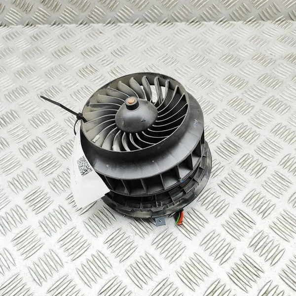 Motor de aquecimento Mercedes-Benz E W213 A0999062003 image 6