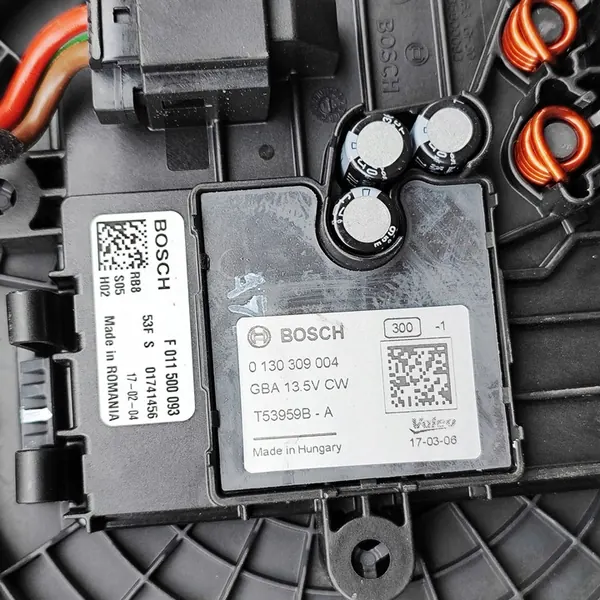 Motor de aquecimento Mercedes-Benz E W213 A0999062003 image 8