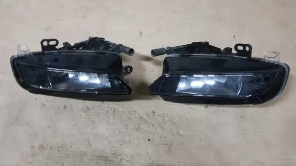 AUDI A3 8V Farol Halógeno Frontal Direito image 2