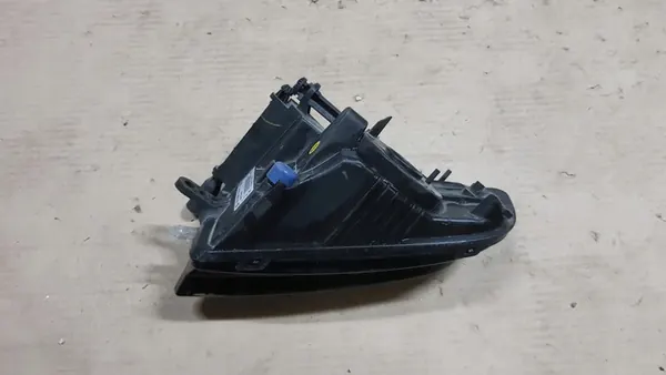 AUDI A3 8V Farol Halógeno Frontal Direito image 4