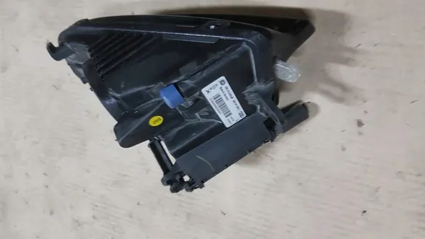 AUDI A3 8V Farol Halógeno Frontal Direito image 5