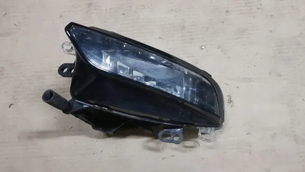 AUDI A3 8V Farol Halógeno Frontal Direito image 9