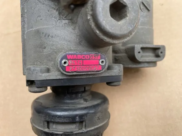 Wabco 9730090067 Válvula de Controlo para Reboques image 3