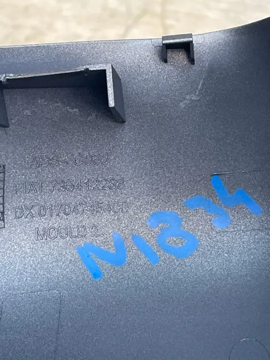 Oikea peilikotelo Fiat 500 VR695 image 3