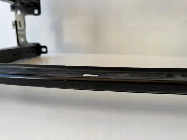 Viga do para-choques dianteiro OEM 14B807611 VW ID.7 image 4