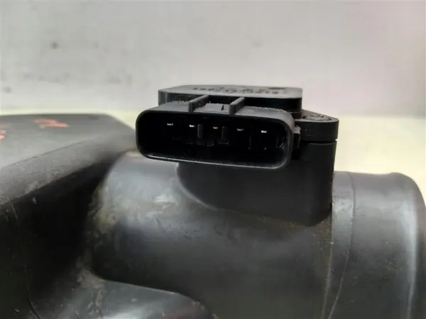 Caudalímetro de aire OEM 197400-2010 Mazda 323 1.6B image 4