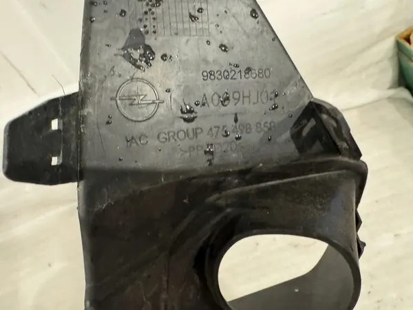 Rejilla de parachoques izquierda OPEL CORSA F GS image 3