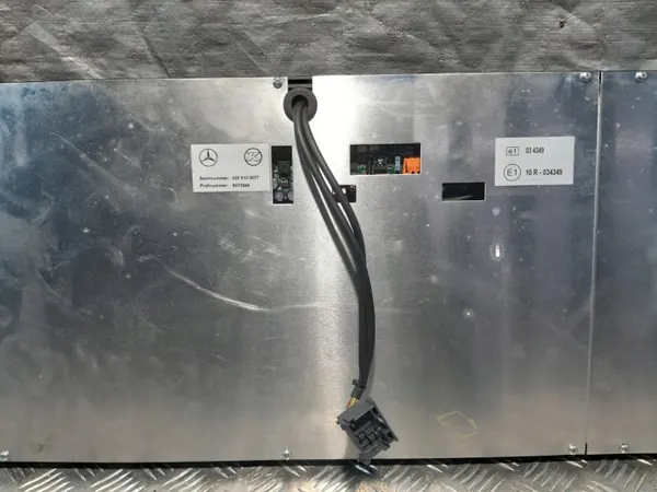 Panneau d'information affichage Mercedes OEM 0258100077 image 8