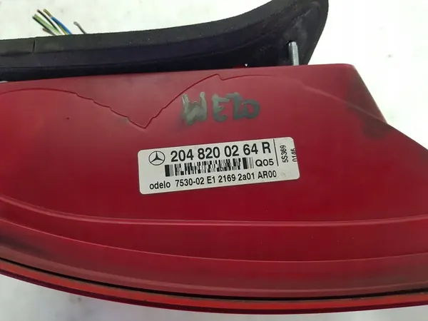 MERCEDES W204 SEDAN RECHTER ACHTERLAMP A2048200264 image 8