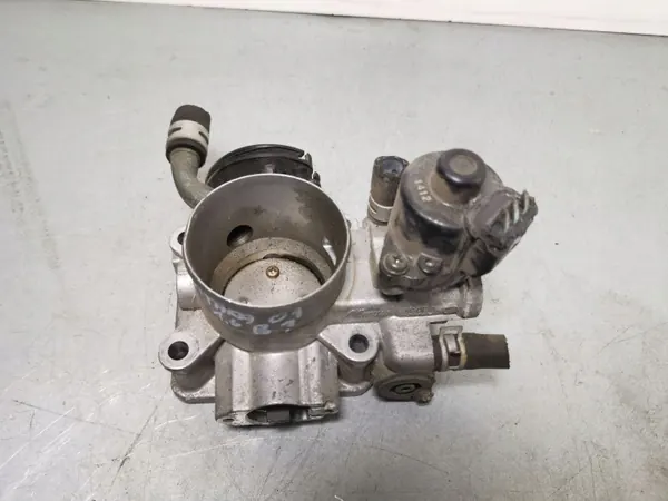 Suzuki Drosselklappe OEM FBZ16222 - Gebraucht image 2
