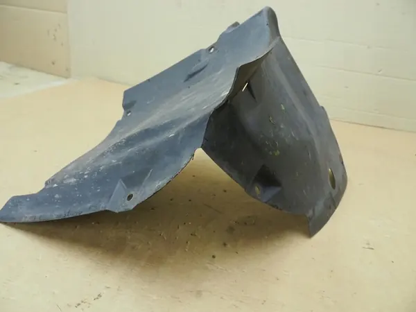 Mercedes CLK W209 03r Passaruota Sinistro A2098840322 image 9