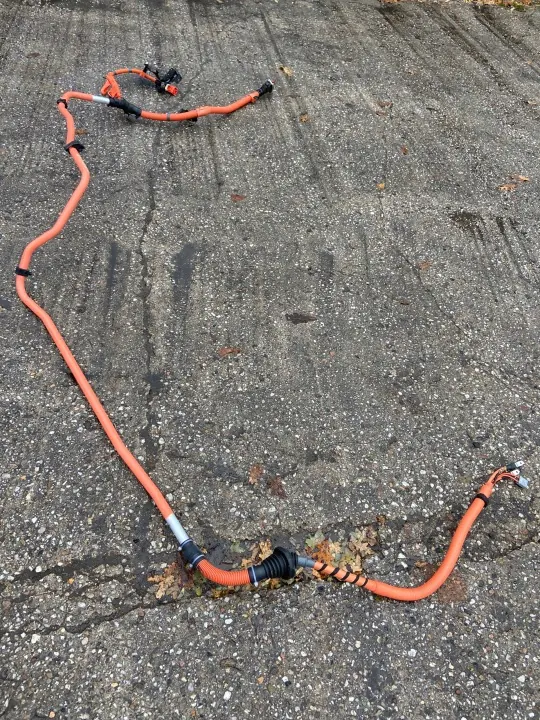 Honda ZR-V 2024 akun jännitekaapeli OEM 1F110-6DA-J030 image 2