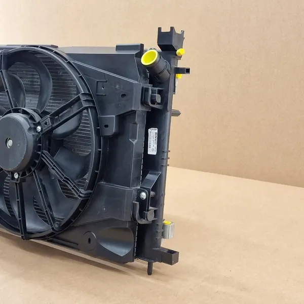 Radiadores completos para modelos Dacia image 2