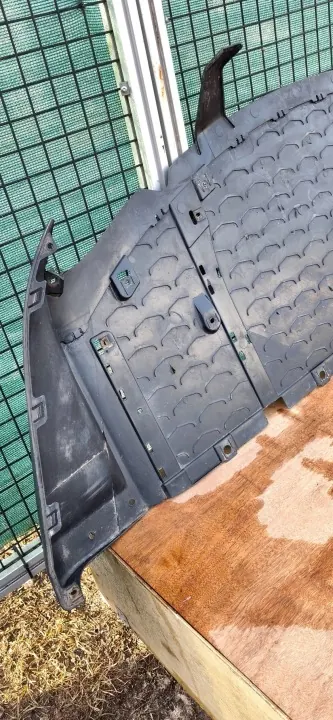 Protection de pare-chocs arrière Tesla Model S OEM 600818000 image 6
