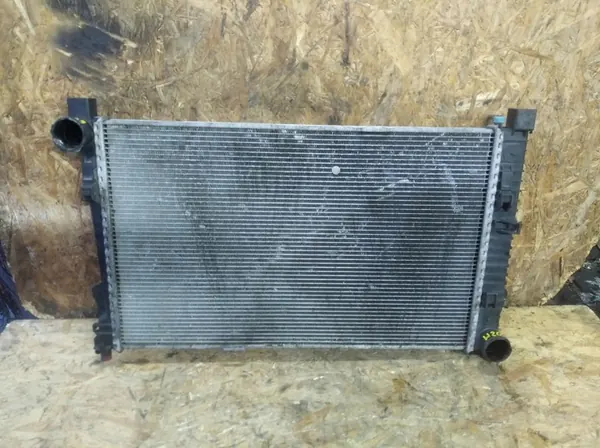 Water + airconditioningradiator Mercedes W203 image 6