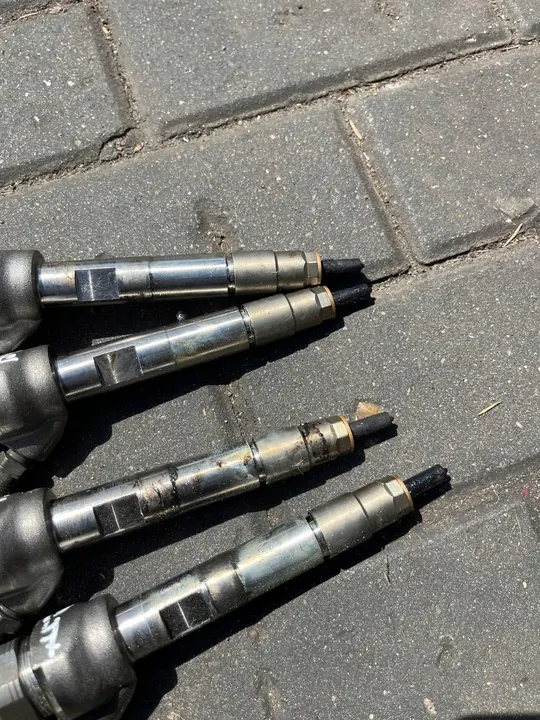 Iniettore 0445110570 BMW F20 F30 2.0 B47 image 4