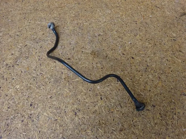 AUDI A4 B8 2.0 TDI Vesiputki 8K0121081BJ image 2