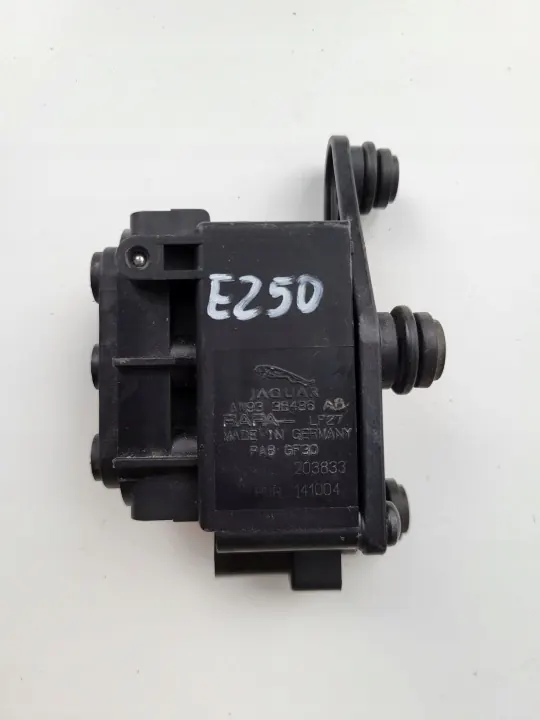 Soupape de suspension Jaguar AW93 3B486 - OEM d'occasion image 2