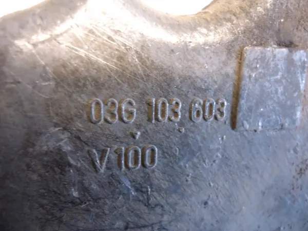 VW SKODA AUDI 2.0TDI Oljetank 03G103603AH image 3
