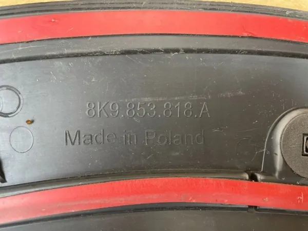 OEM 8K9853818A Kotflügelabdeckung Rechts Hinten Audi A4 B8 image 10