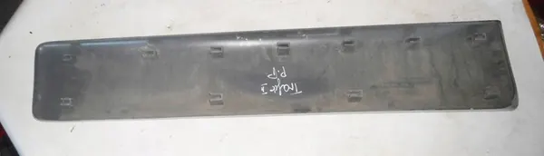 Renault Trafic II Front Right Door Trim 8200036086 image 7