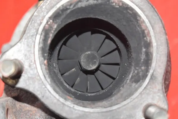 Turboalimentador 074145701J Volvo S70 V70 2.5 TDI image 7