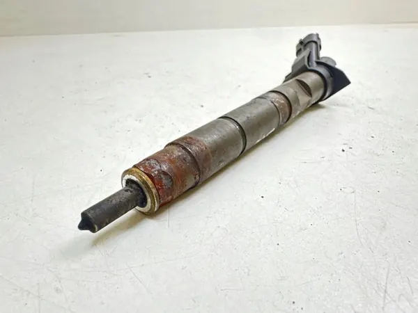 Iniettore Toyota OE 23670-33050 image 3