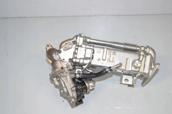 Refroidisseur EGR BMW OEM 5A7A498 - État Utilisé image 3
