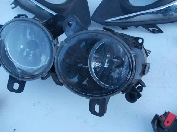 Farol Halogéneo Esquerdo Opel Corsa E OEM 13253625 image 3