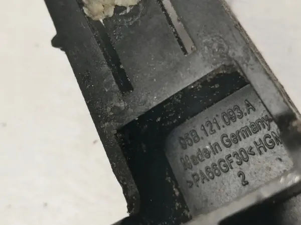 Porsche Jäähdyttimen Kiinnike OEM 95B121093A - Ala image 3