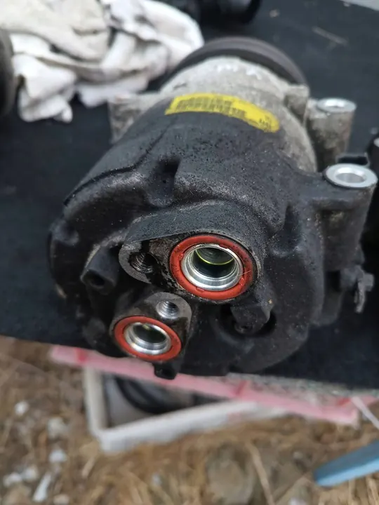 Ilmastointikompressori Ford Kuga MK1 2.0 TDCi image 2