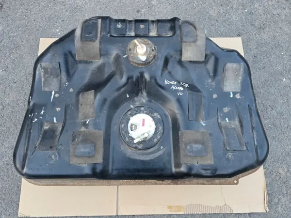 Depósito combustível OEM ZBIORNIK PALIWA BAK Honda Accord VII image 8