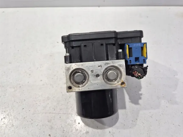 Pompe ABS OEM 476602272R pour Renault Megane III image 6