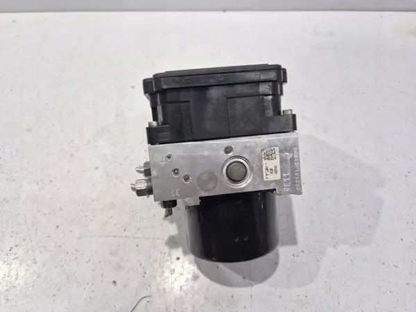 Pompe ABS OEM 476602272R pour Renault Megane III image 7