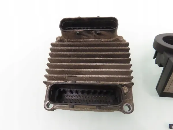 Unité de contrôle immobiliser Delphi OEM 09355909 image 4