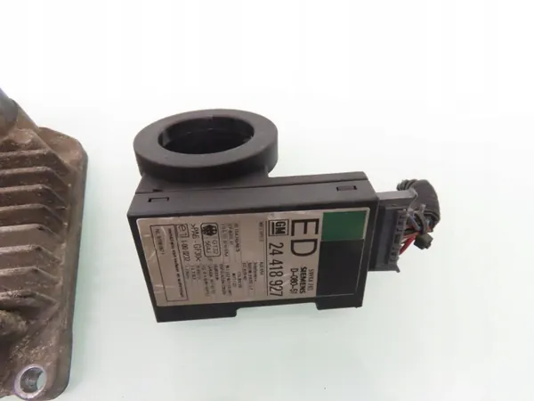 Unité de contrôle immobiliser Delphi OEM 09355909 image 6