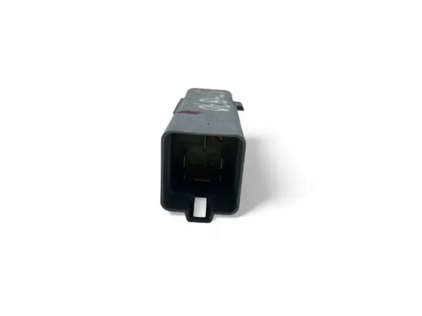 Relais A9065451401 voor Mercedes-Benz Sprinter 3.5T image 3