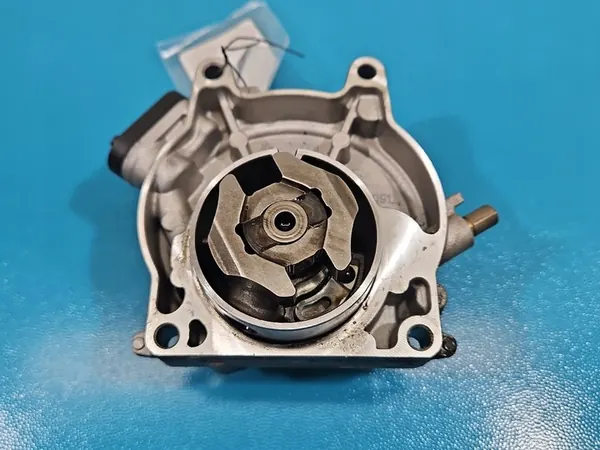 Imupumppu Fiat Freemont 2.0 JTD (55269150) image 2