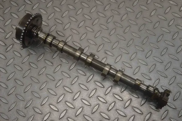 Árbol de levas de escape Citroën DS5 1.6L 147kw image 2