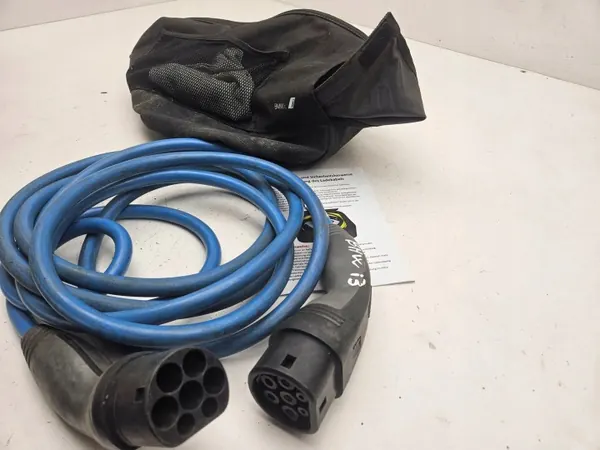 Câble de charge BMW i3 2017 OEM 51472348065 image 3