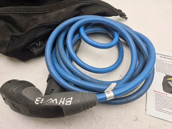 Câble de charge BMW i3 2017 OEM 51472348065 image 5