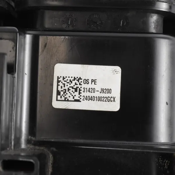 Brandstof koolstoffilter OEM 31420-J9200 Hyundai Kona image 5